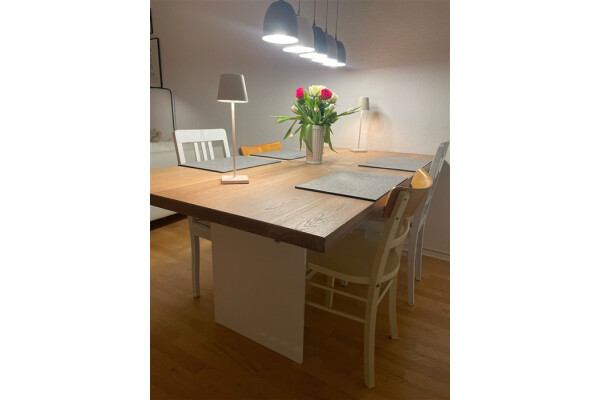 Esstisch Eiche massiv mit Metall Wangen TORGE